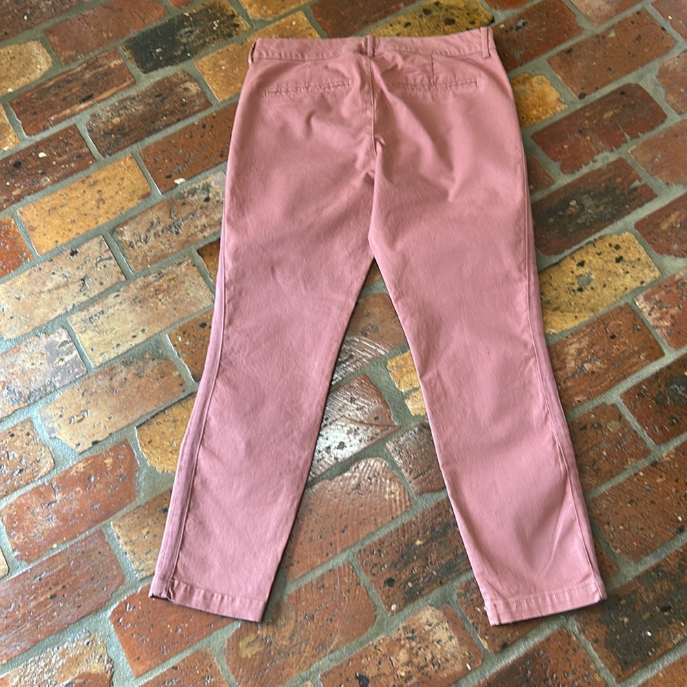 Old Navy Mid-Rise Pixie Chino Side-Stripe Utility Ankle Pants sz8 - Picture 5 of 10